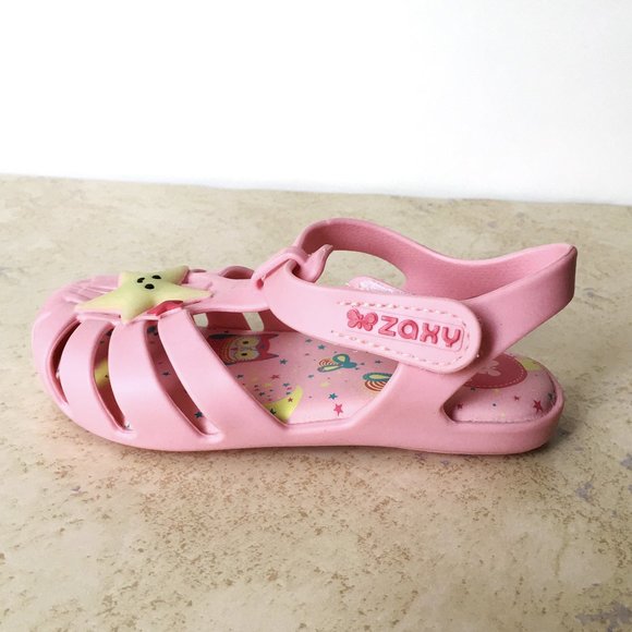 Zaxy Glow in the Dark Soft Jelly Owl Star Sandal - Picture 4 of 7